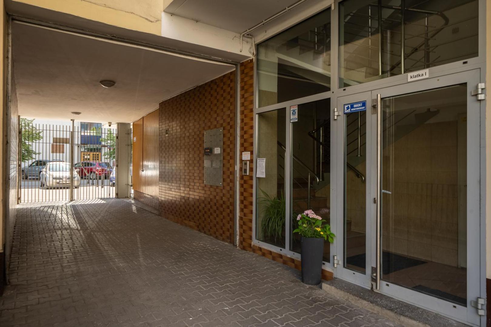 Warsaw Centrum Apartment - Workspace, Balcony - By Rentujemy Exterior photo
